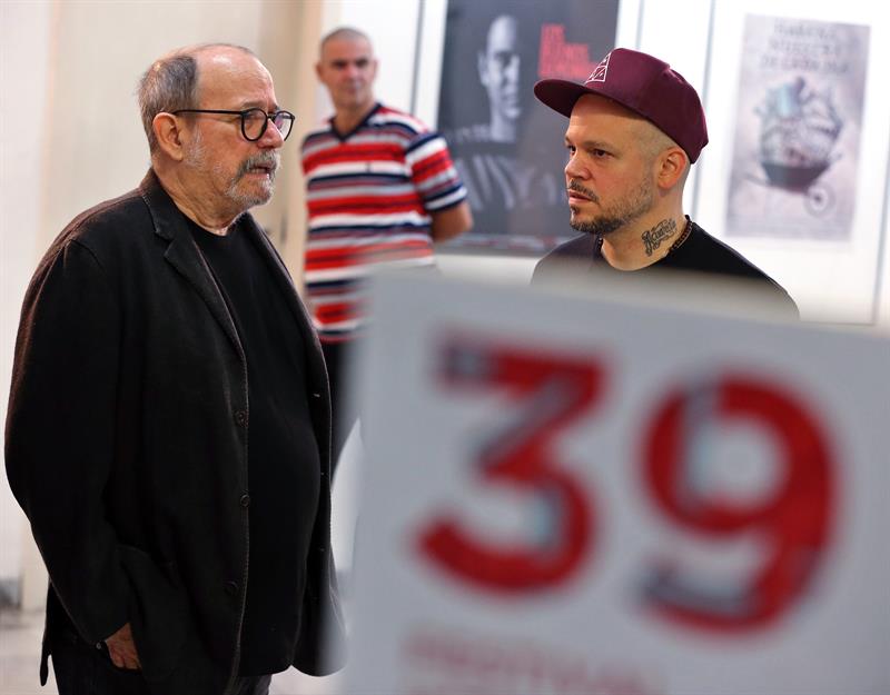 Silvio Rodríguez junto a Residente.