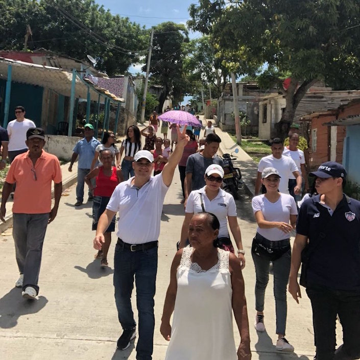 En un recorrido por los barrios Carrizal y Siete de Abril.