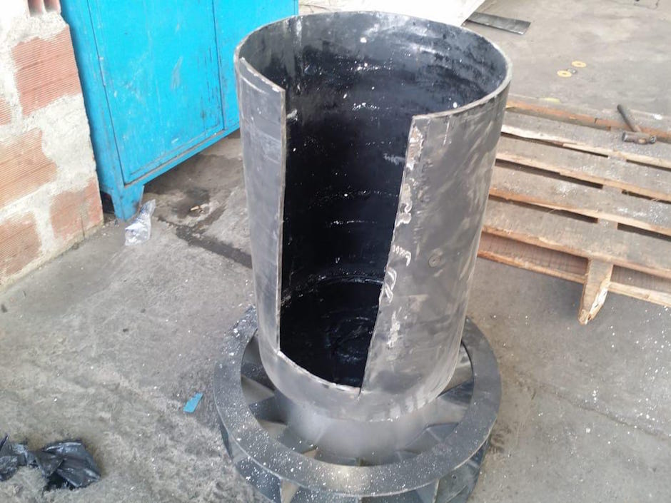 Jairo Cassiani En este equipo estaba camuflada la droga.