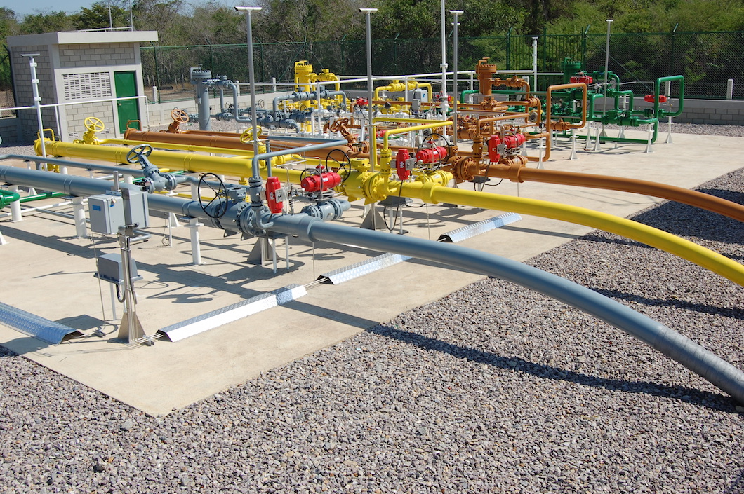 Prensa Gases del Caribe Estación Bosconia de Gases del Caribe.