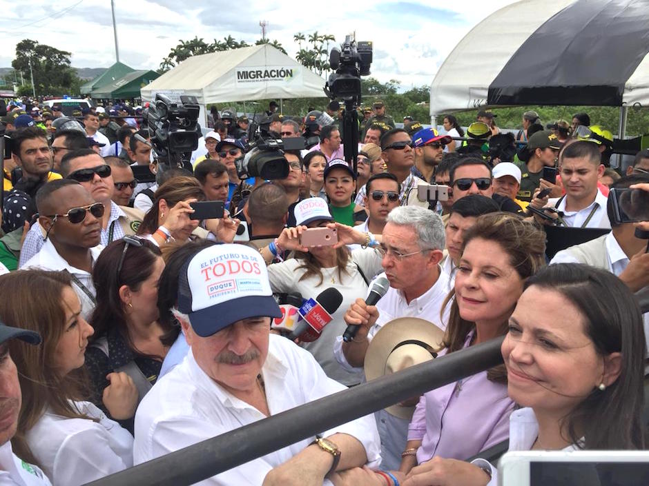 El encuentro en la frontera.