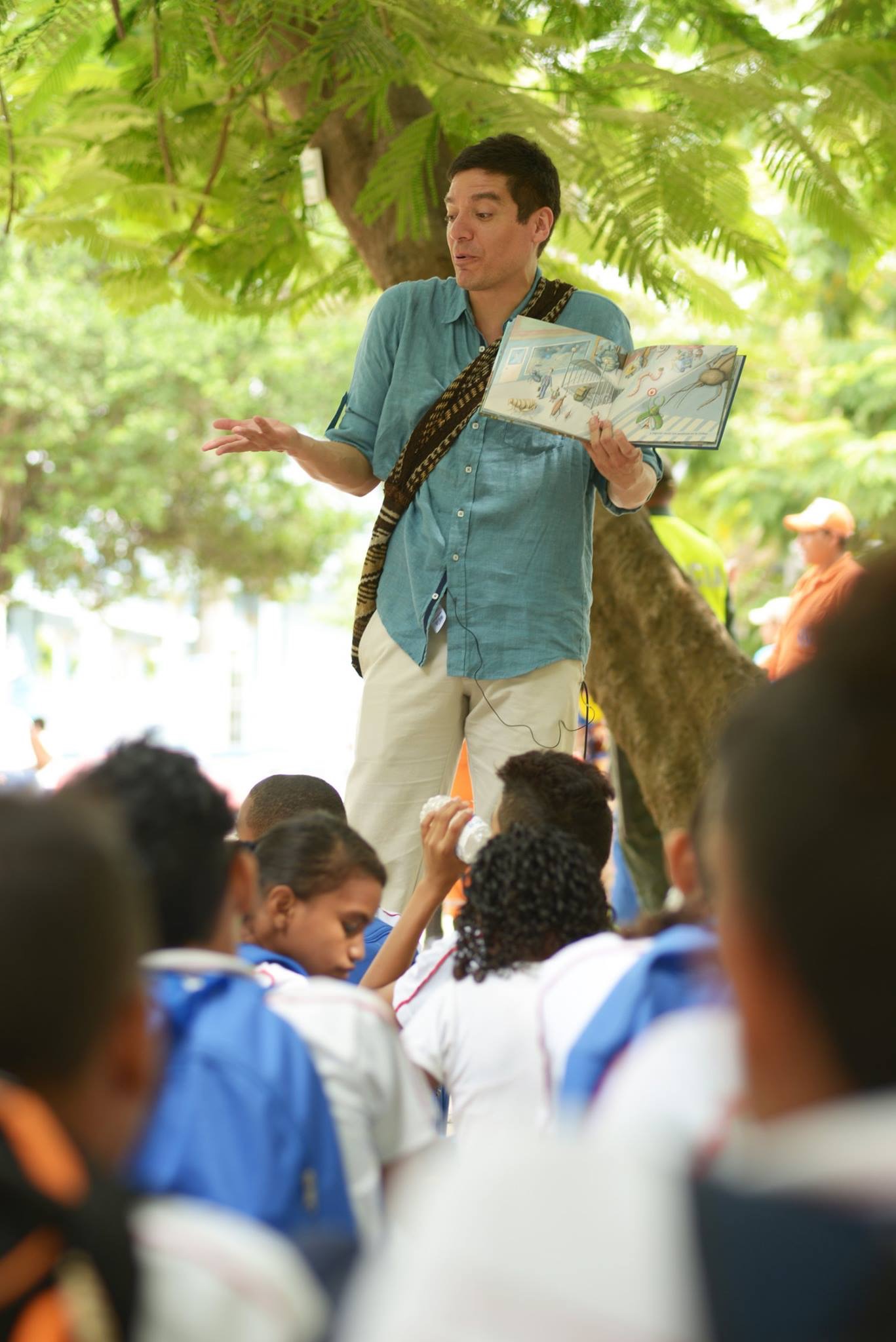 Lecturas para niños durante el festival.