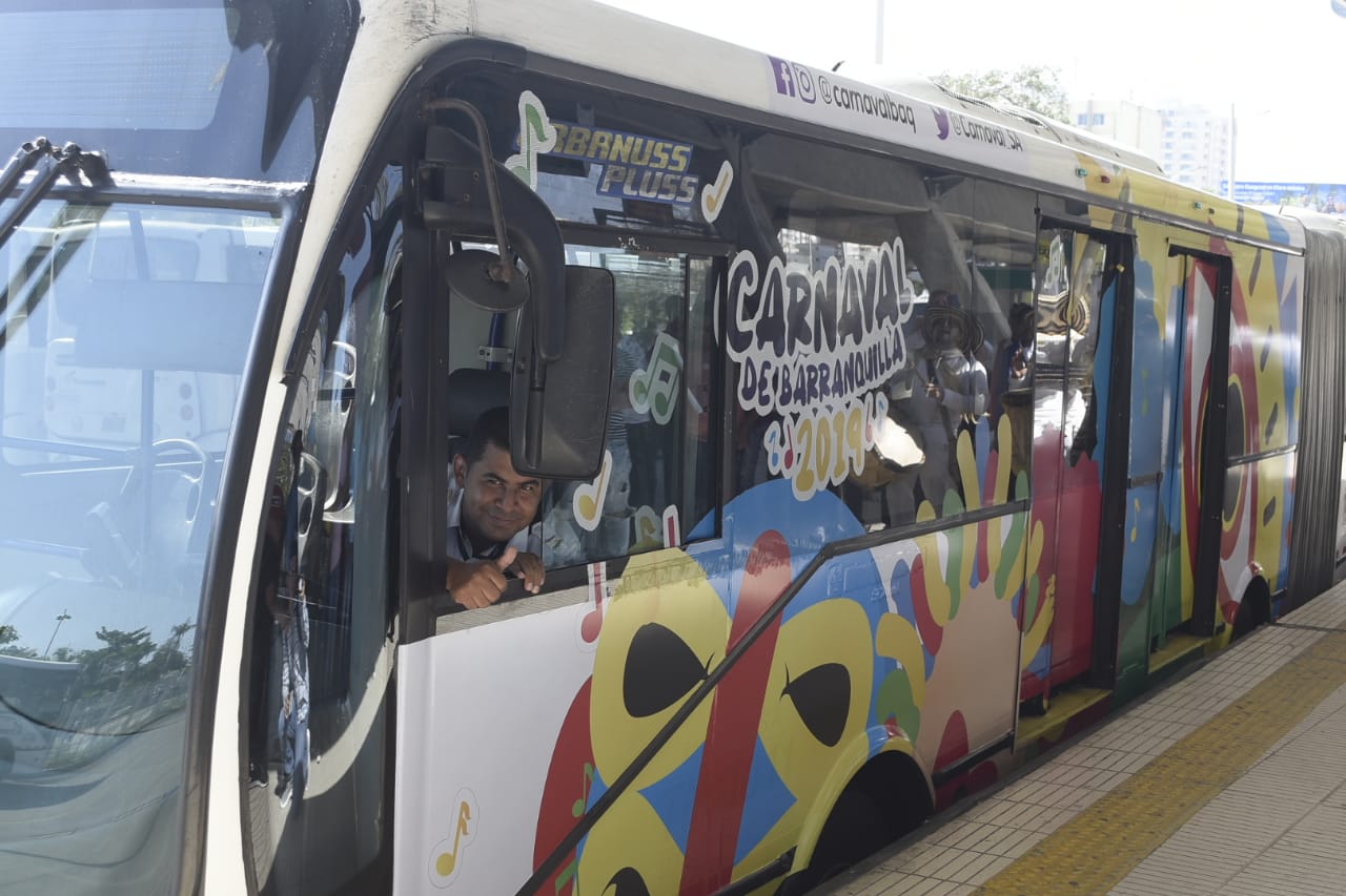 Se prendió la fiesta de la mano de la ruta carnavalera.