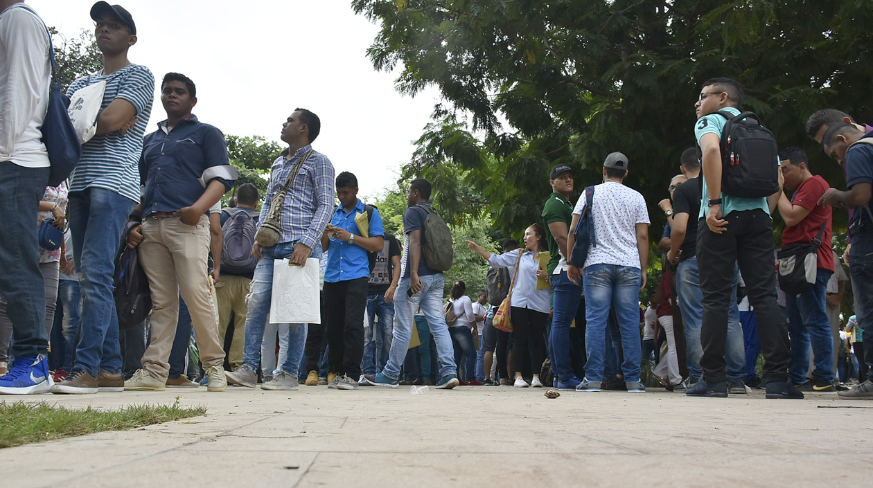 $ 111.000 deben pagar los jóvenes para resolver su situación militar.