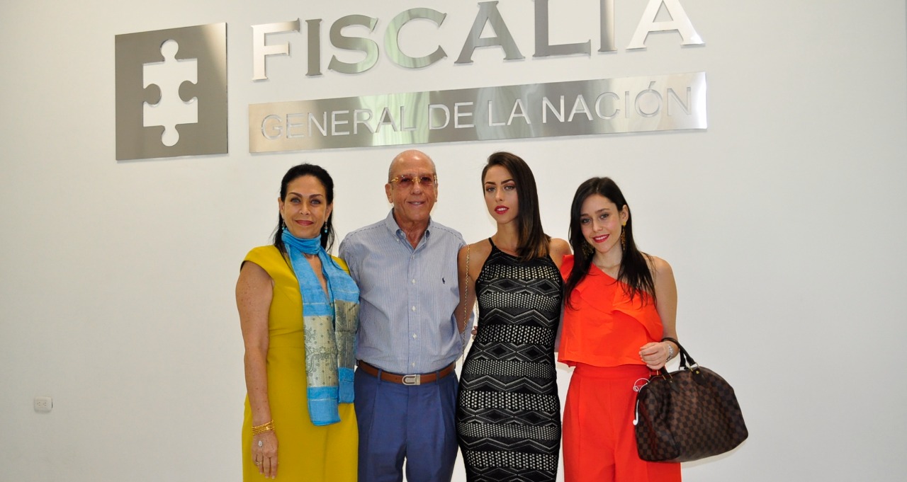 La familia Manzur Slebi propietaria de la Torre Manzur.