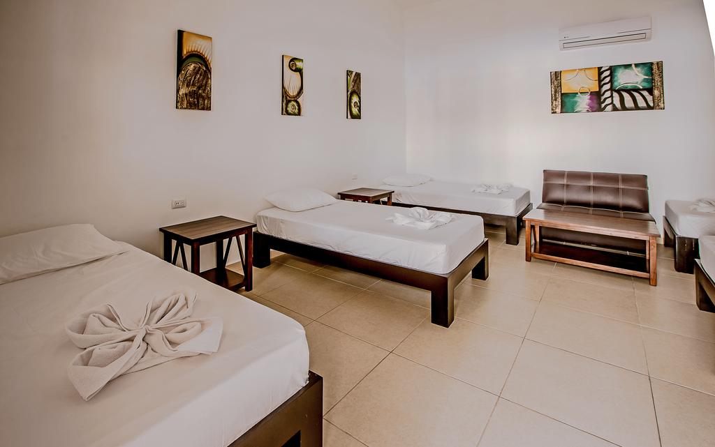 Esta es una de las habitaciones.