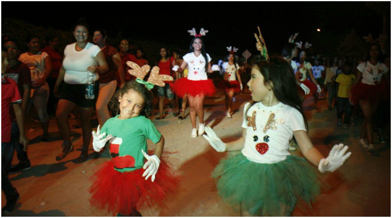 Los niños disfrutaron del desfile.