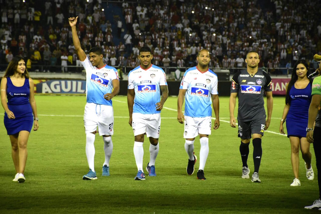 Luis Carlos Ruiz, Rafael Pérez, Alberto Rodríguez y José Luis Chunga, con la camiseta de visitante.