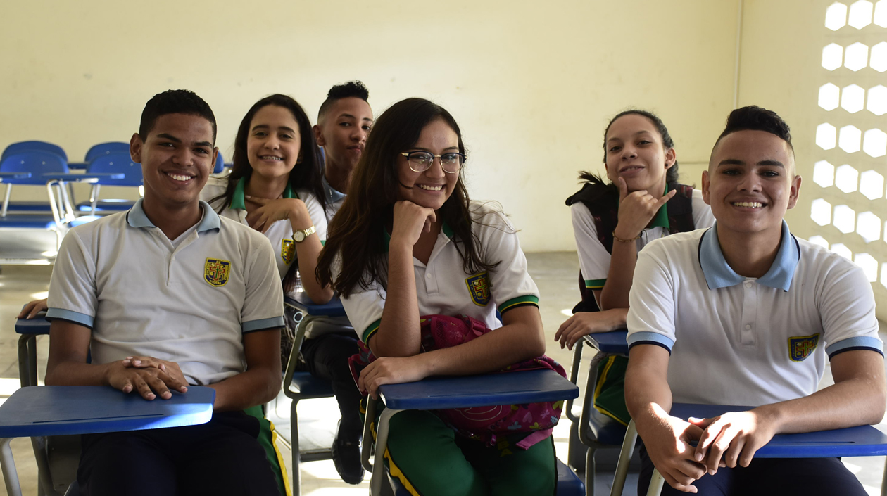 Cerca de 450 estudiantes asistieron al primer día.