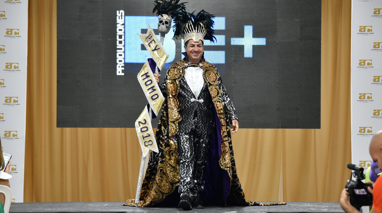 'La muerte soy yo' el vestuario de Coronación del Rey Momo.