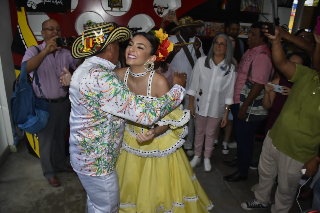  ‘Las Ánimas Blancas de Rebolo’ es el grupo de letaineros más grande de Barranquilla con 32 integrantes. 