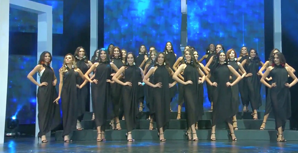Las 26 representantes al reinado.