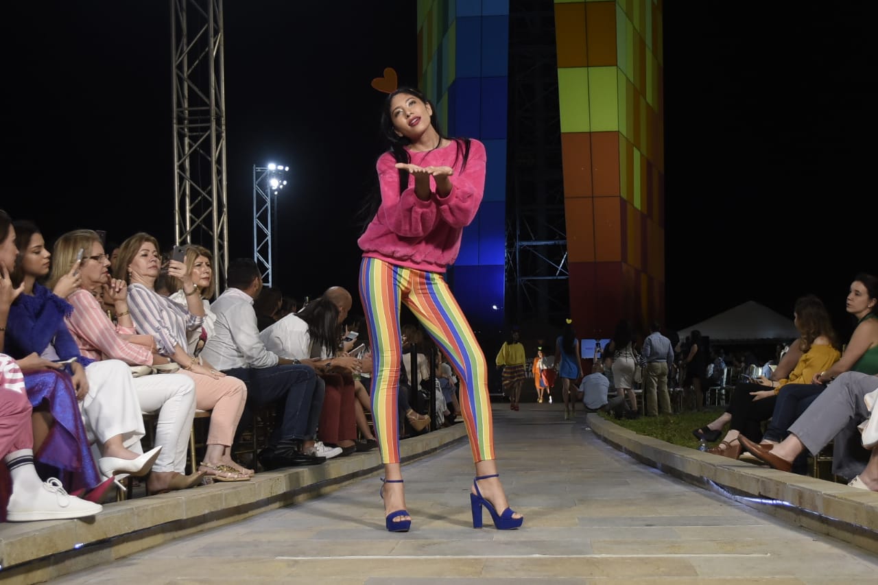 Colección Primavera-Verano de Agatha Ruiz de la Prada.