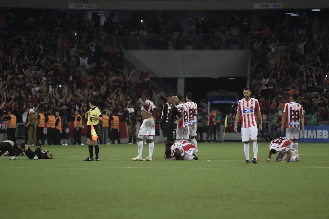 Tristeza juniorista al final del partido.