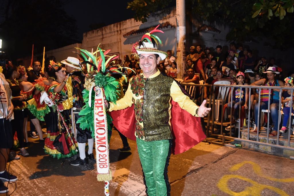 El Rey Momo Ricardo Sierra.