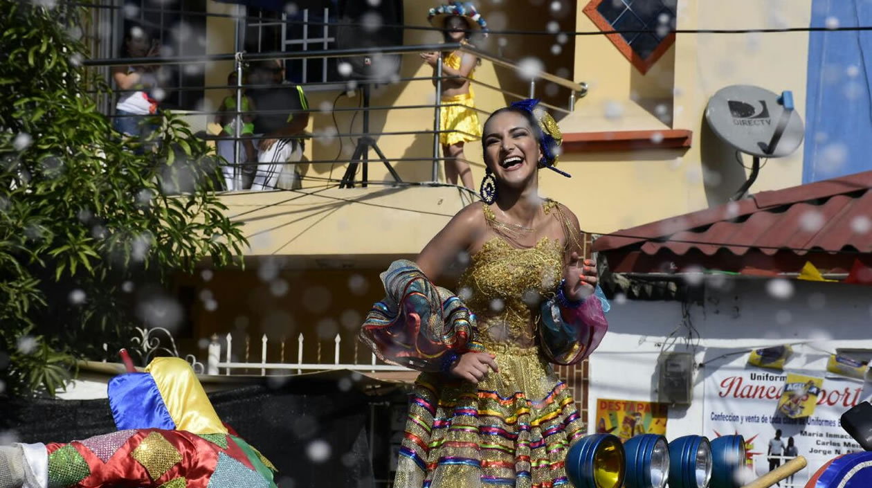 Cerca de 250 manifestaciones folclóricas portadoras de la tradición desfilaron en el suroccidente.
