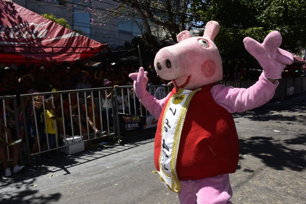 La reina del barrio 7 de Abril se lució con su disfraz de 'Pepe'.