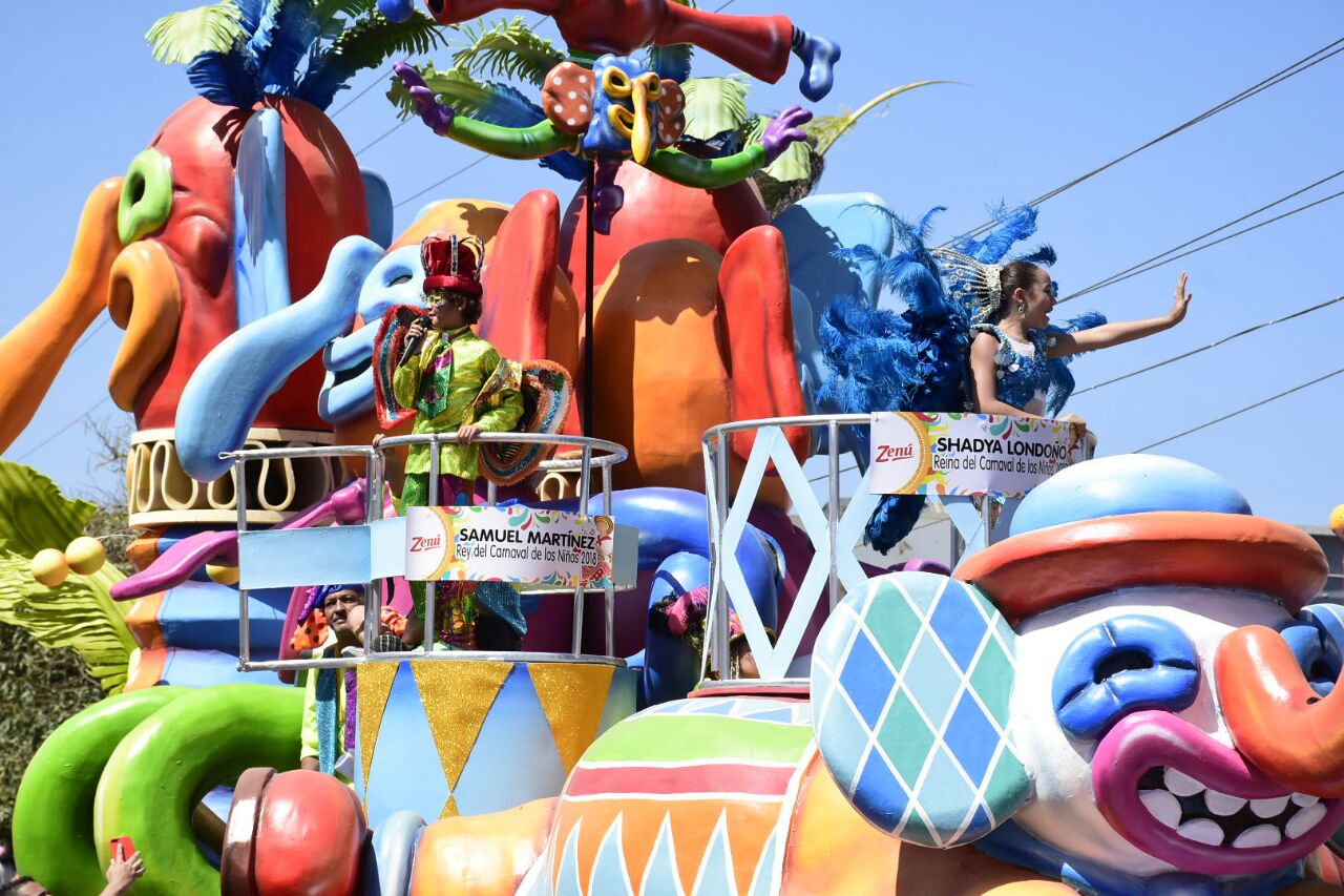 Shadya Londoño y Sammy Martínez, reyes infantiles del Carnaval.