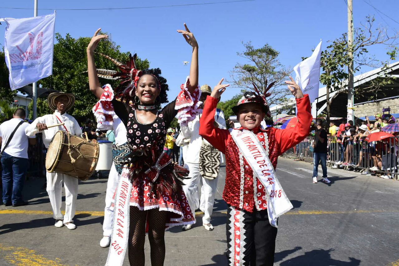 Los reyes infantiles del Carnaval de la 44.