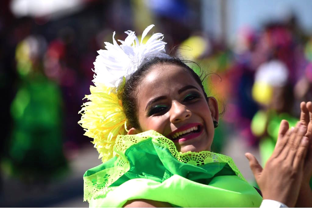 Belleza y alegría de las integrantes de las Casas Distritales de Cultura.