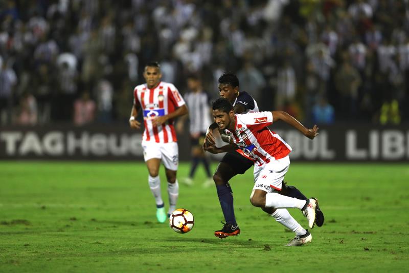 Luis Carlos Ruiz intenta superar la marca de Miguel Araujo,
