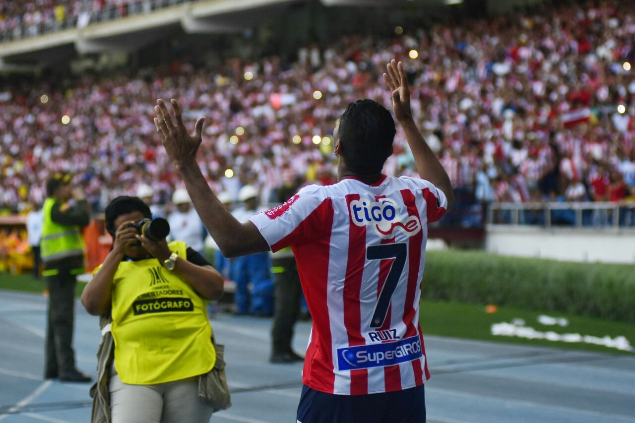 Ruiz después de marcar el primer tanto del encuentro. 