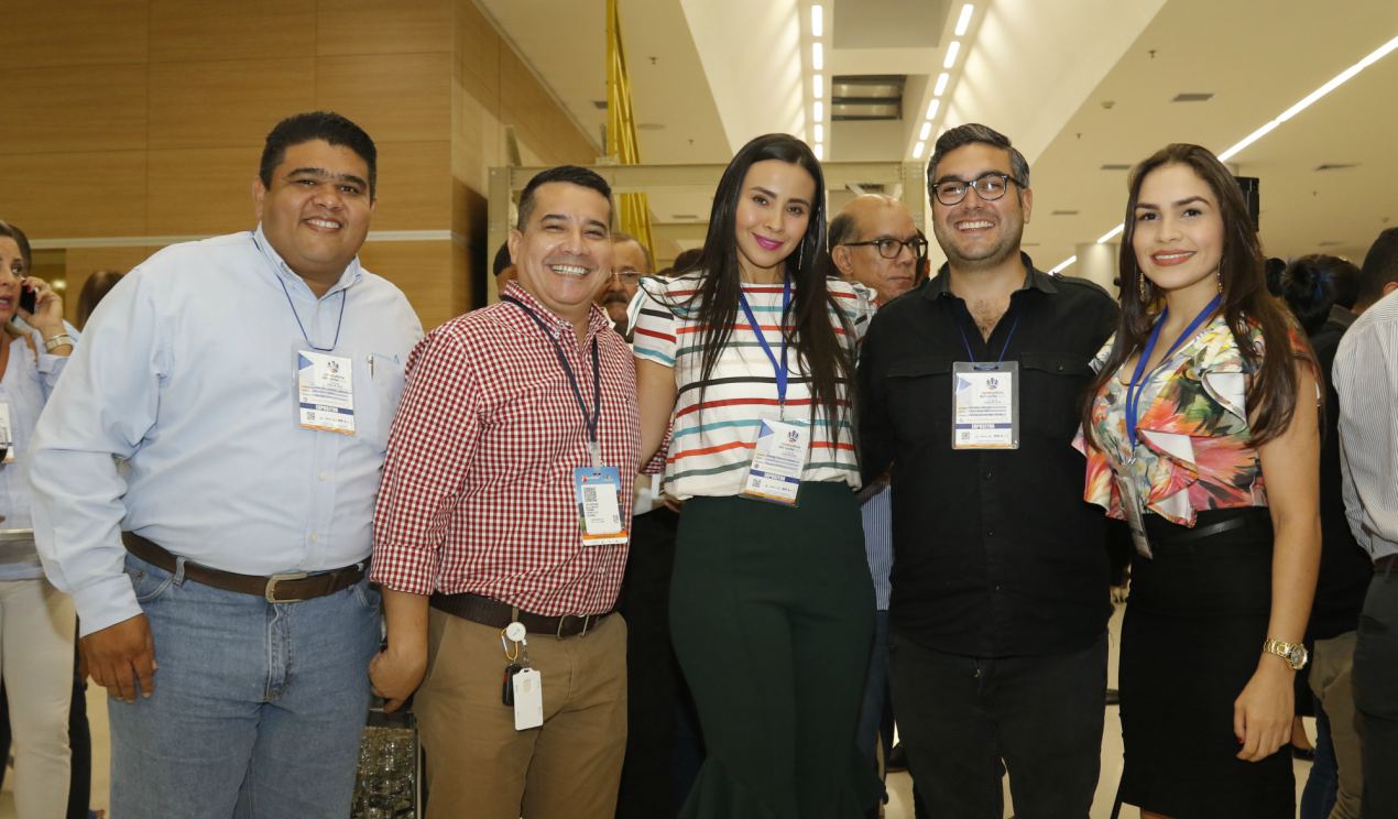 Orlando Serpa, Yuri Silva, Nohemy Stevenson, Julián Serje y Anny Álvarez. 