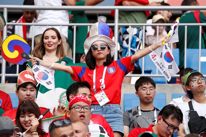 Aficionados de Corea del Sur.