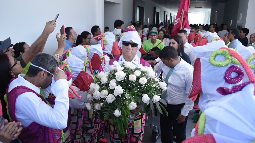Un emotivo adiós de las Marimondas del Barrio Abajo a su fundador.