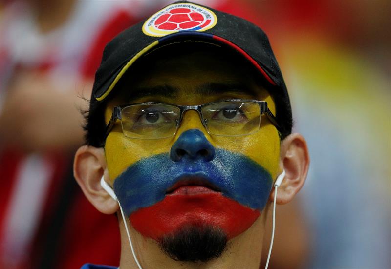 El tricolor en el rostro de un hincha.