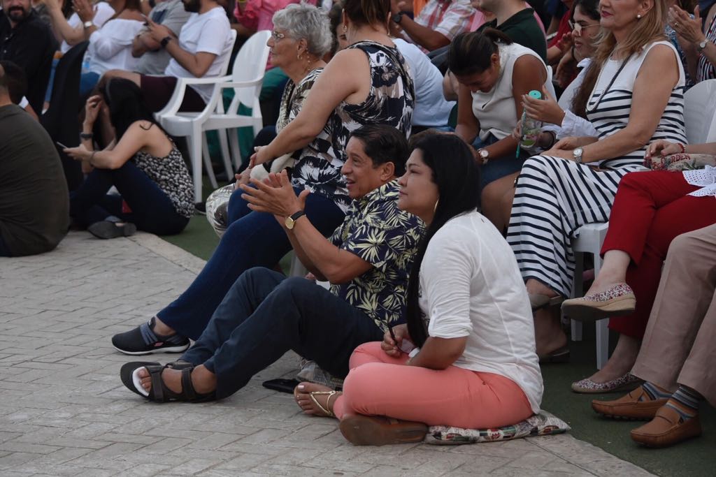 El público presenció el evento en todos los ángulos.