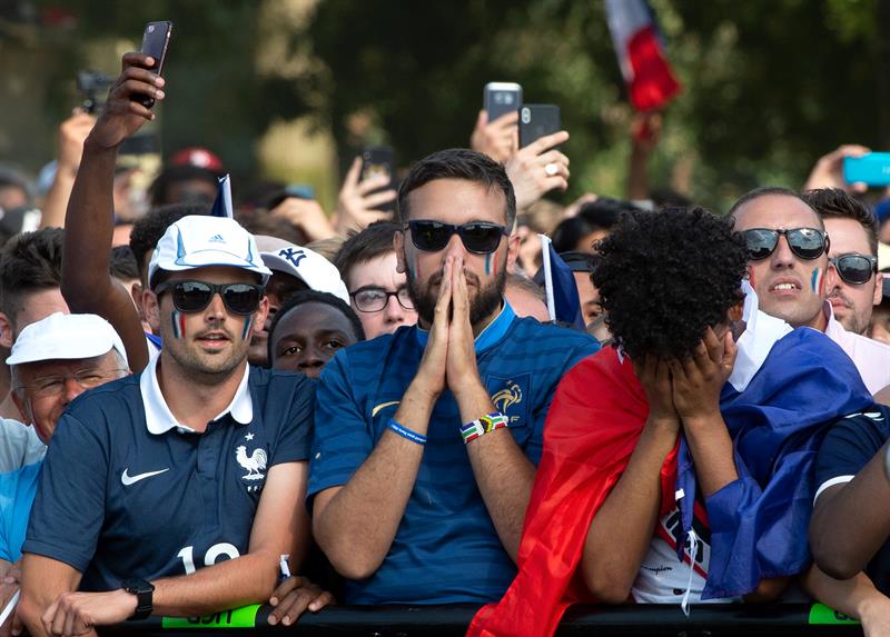 El partido se vivió con nervios y tensión por la entrega de Croacia.