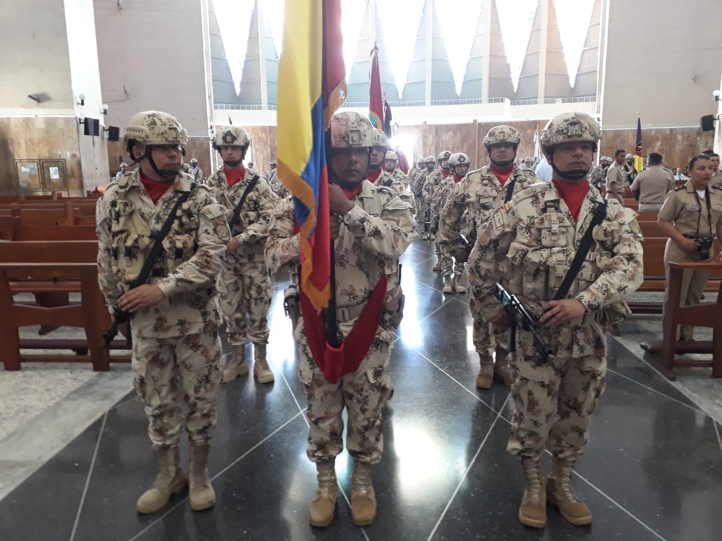 Misa de bendición en la Catedral Metropolitana en los 199 Aniversario del Ejercito Nacional.