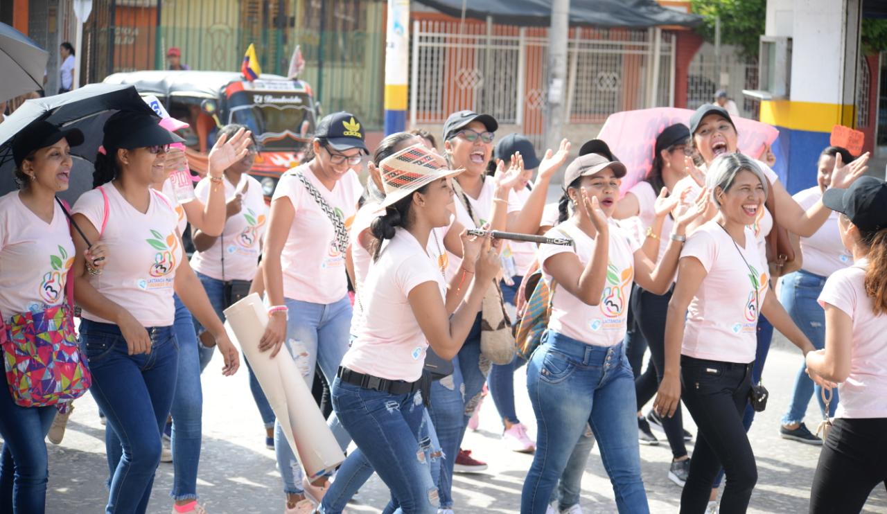 Más de 500 madres participaron en la celebración del final de la semana Lactancia Materna.