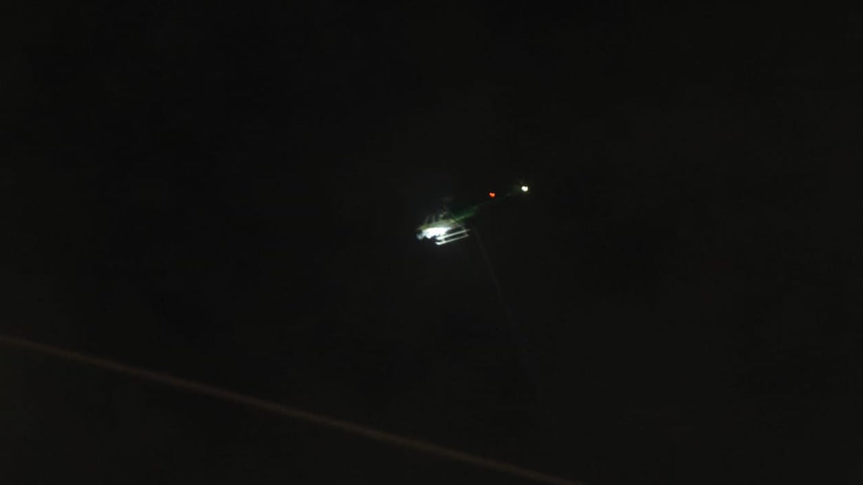 El helicóptero 'Halcon' de la Policía Metropolitana, en sobrevuelo de vigilancia.
