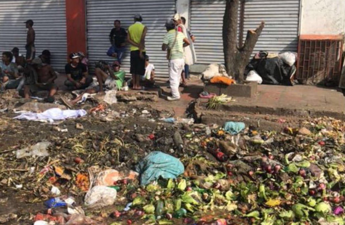 Así estaba la zona antes del operativo de Control Urbano.
