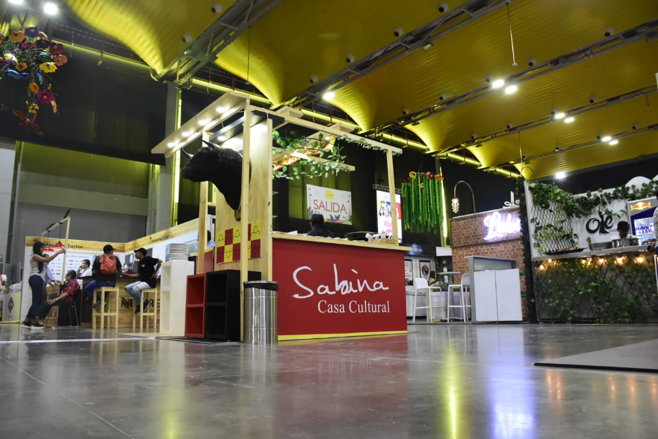 Vista general de los stands.