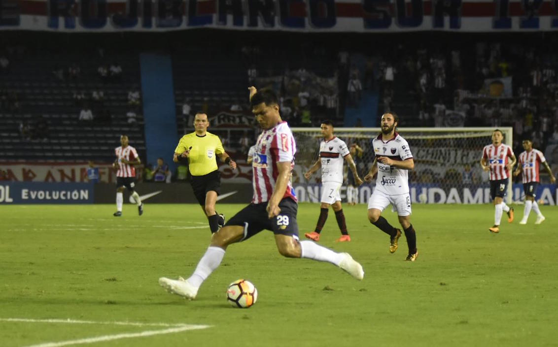 Teófilo Gutiérrez ingresó en el segundo tiempo.
