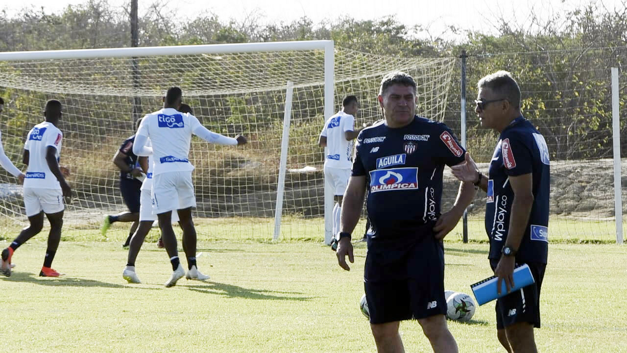 Luis Fernando Suárez y Luis Grau.