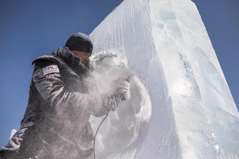 La ciudadela del hielo lleva un mes de preparación.