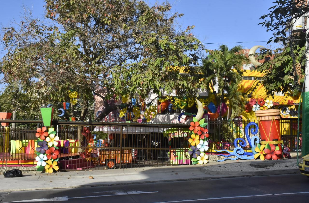 Vista del Palacio Real de la Reina del Carnaval.
