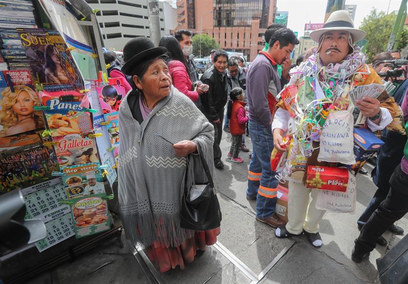 Este personaje es una deidad andina milenaria de la fortuna.