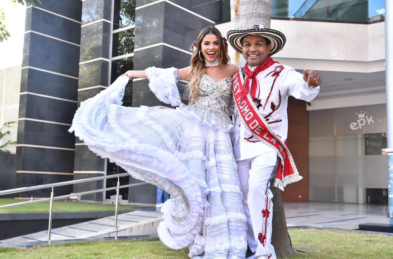 Kelly Restrepo y Pedro Tapias Reyes del Carnaval de la 44 -2019.