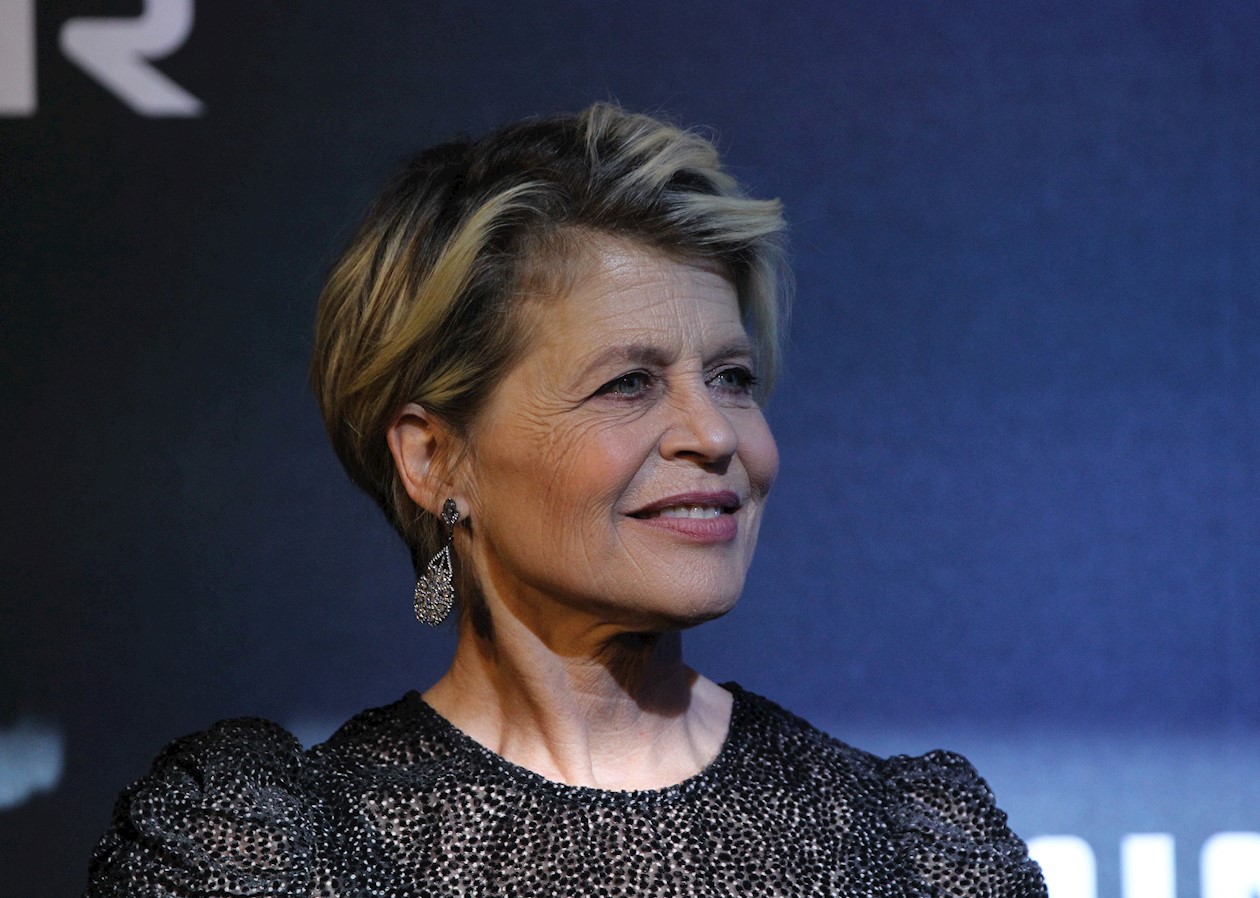 Linda Hamilton retoma su personaje Sarah Connor 28 años después.