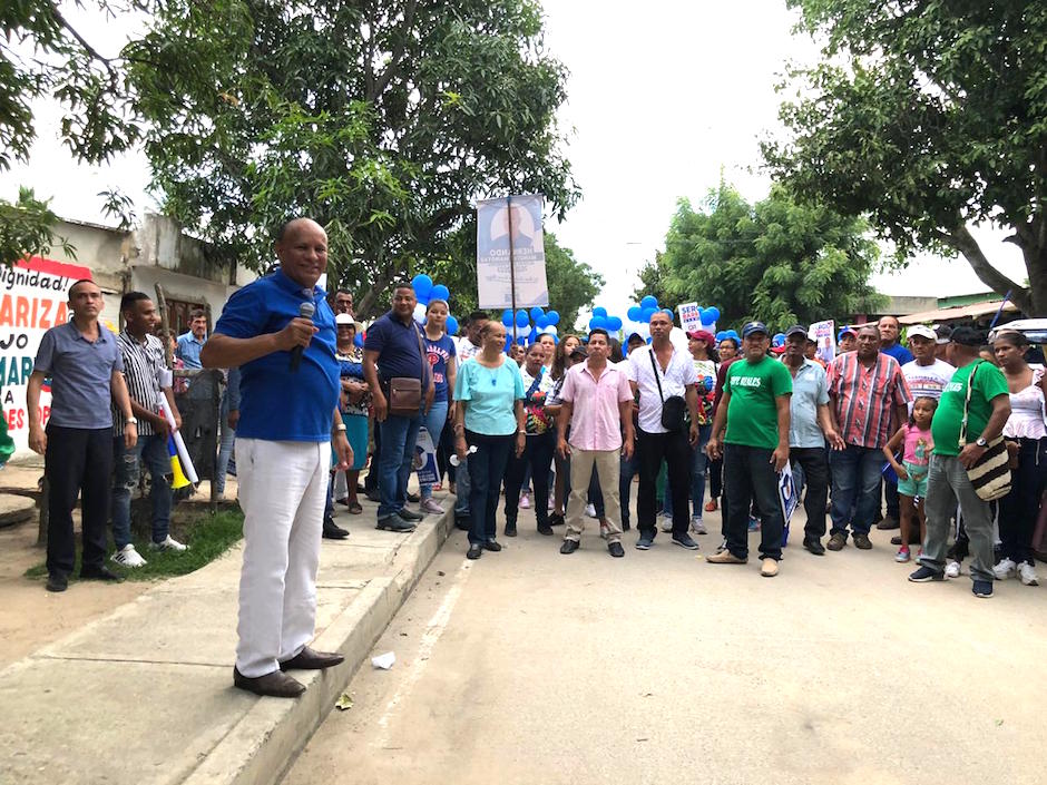 Cierre de campaña de Hernando Manotas acompañado por Edinson Mozo Manotas.