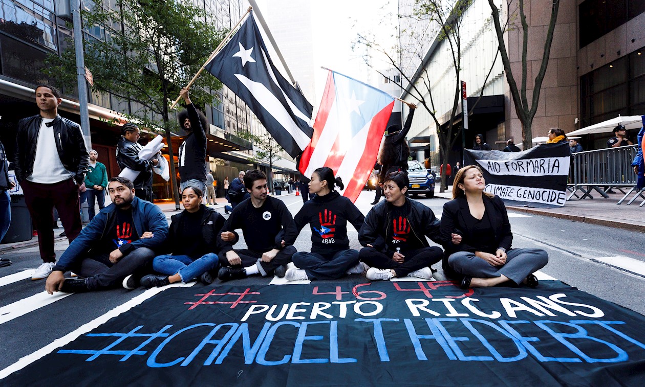 Al menos siete personas fueron detenidas este lunes en una manifestación frente al Museo de Arte Moderno (MoMa) de Nueva York, coincidiendo con su reapertura, que exigía la destitución de Steve Tananbaum, miembro de la junta directiva de esa institución cultural.