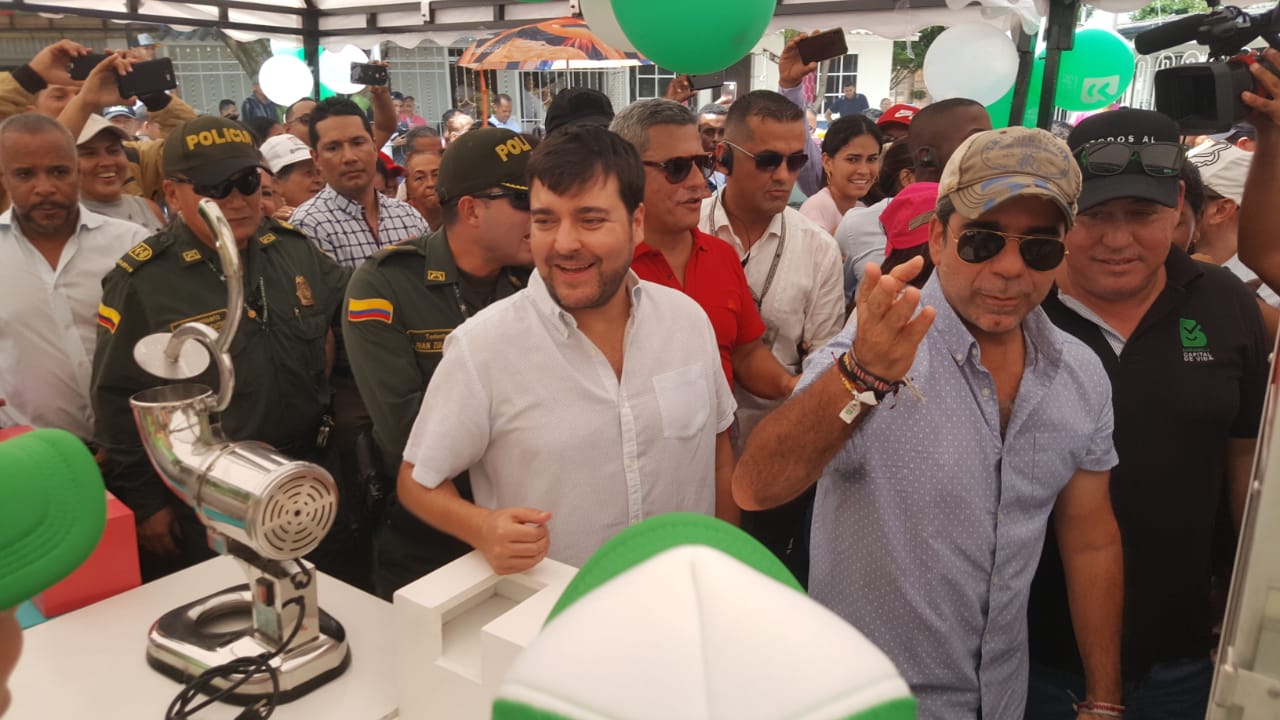 El Alcalde electo, Jaime Pumarejo y el mandatario actual Alejandro Char.