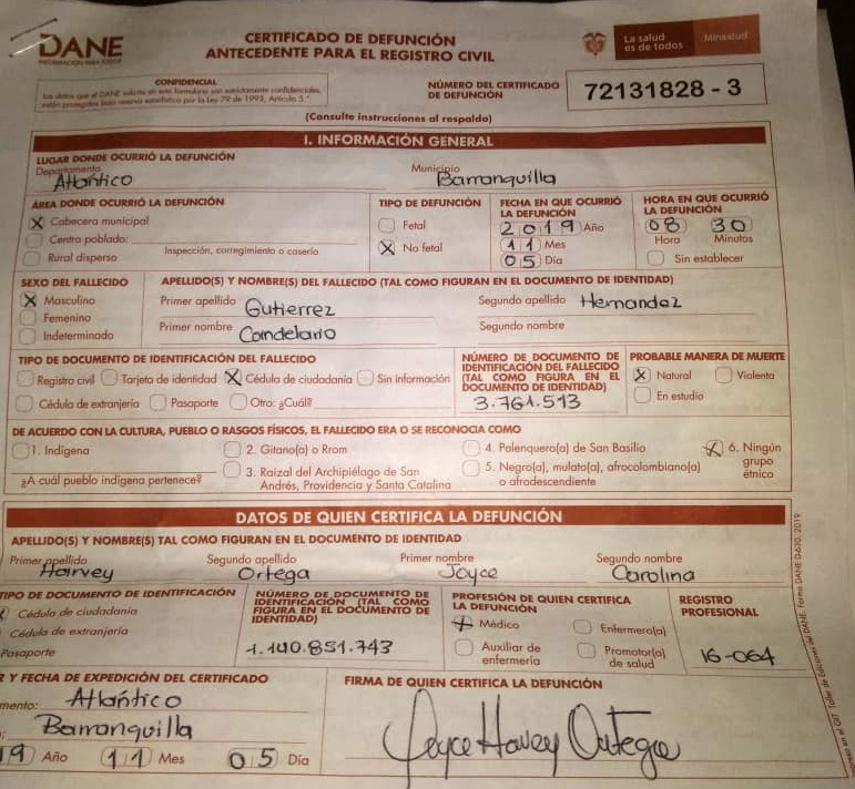 El acta de defunción firmada por la doctora Joyce Carolina Harvey Ortega.