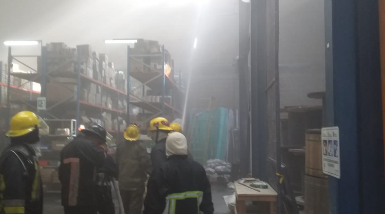 Los bomberos controlaron la conflagración.