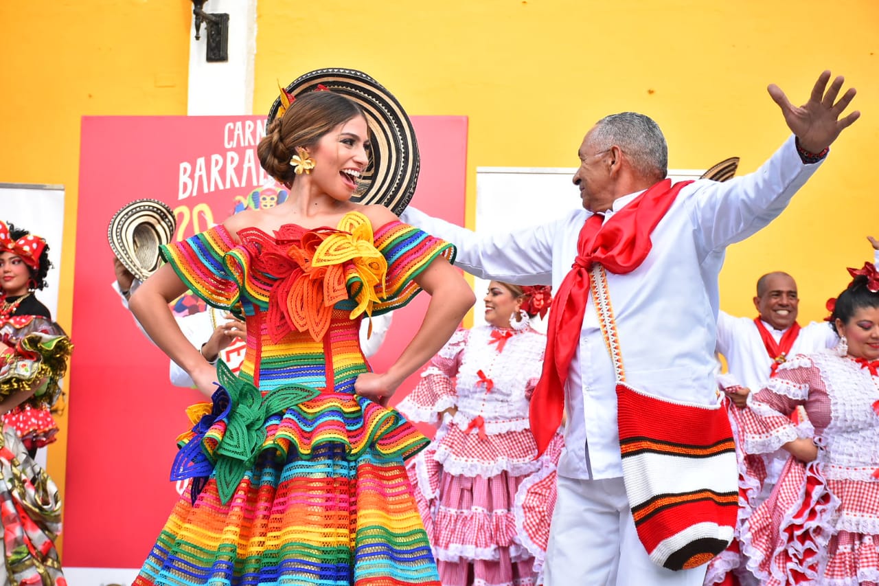 La Reina Isabella Chams.